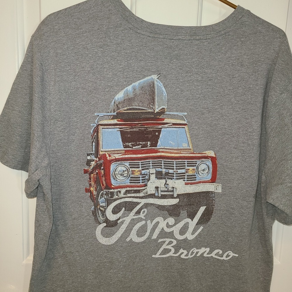 FORD BRONCO Official Licensed Product  Logo T-Shirt‎ Size XL Camp Outdoor Canoe